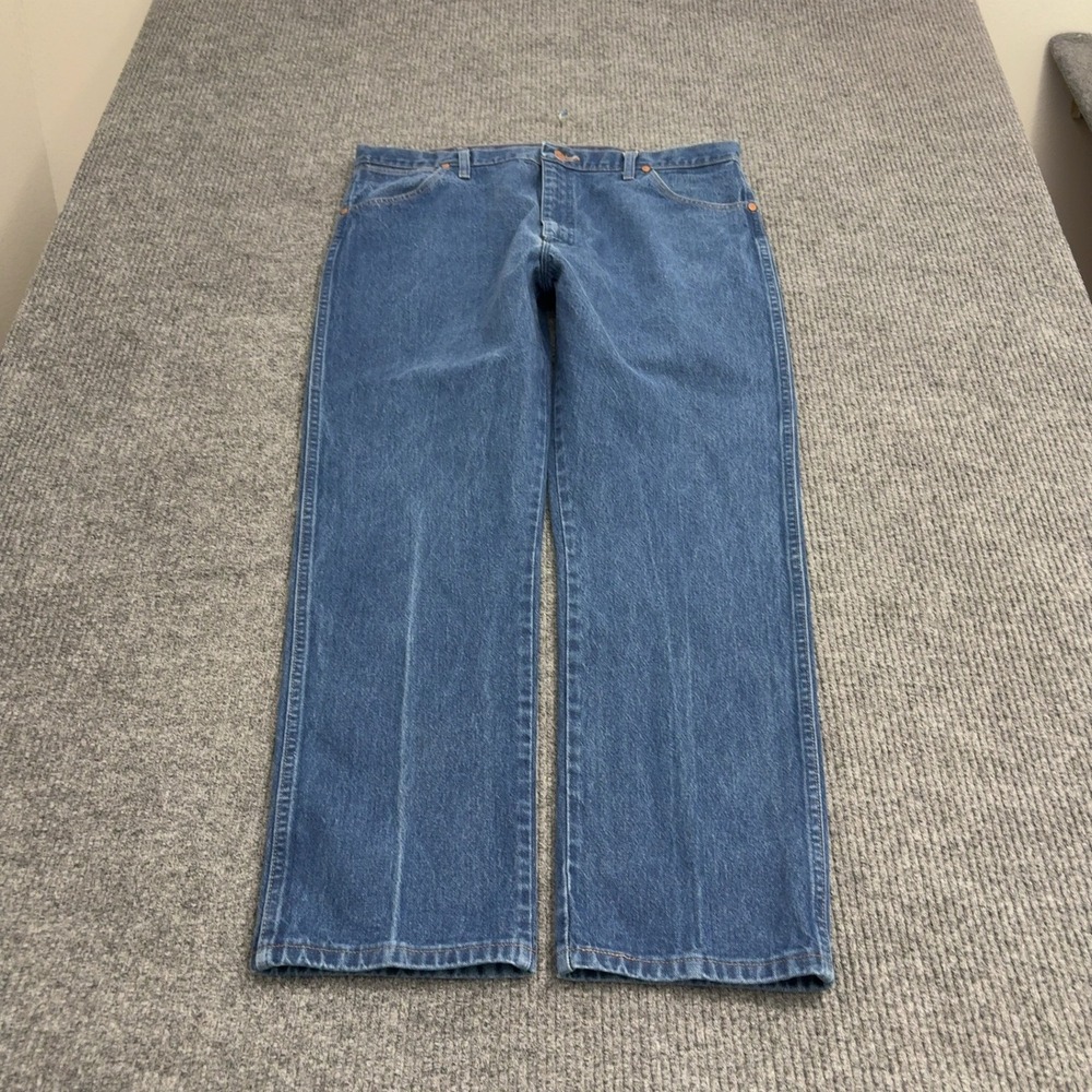 Wrangler Jeans Mens 40x30 Blue Cotton Denim Cowboy Cut 13MWZ Western Classic